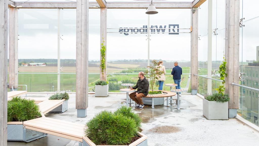 Bild på terras, Space