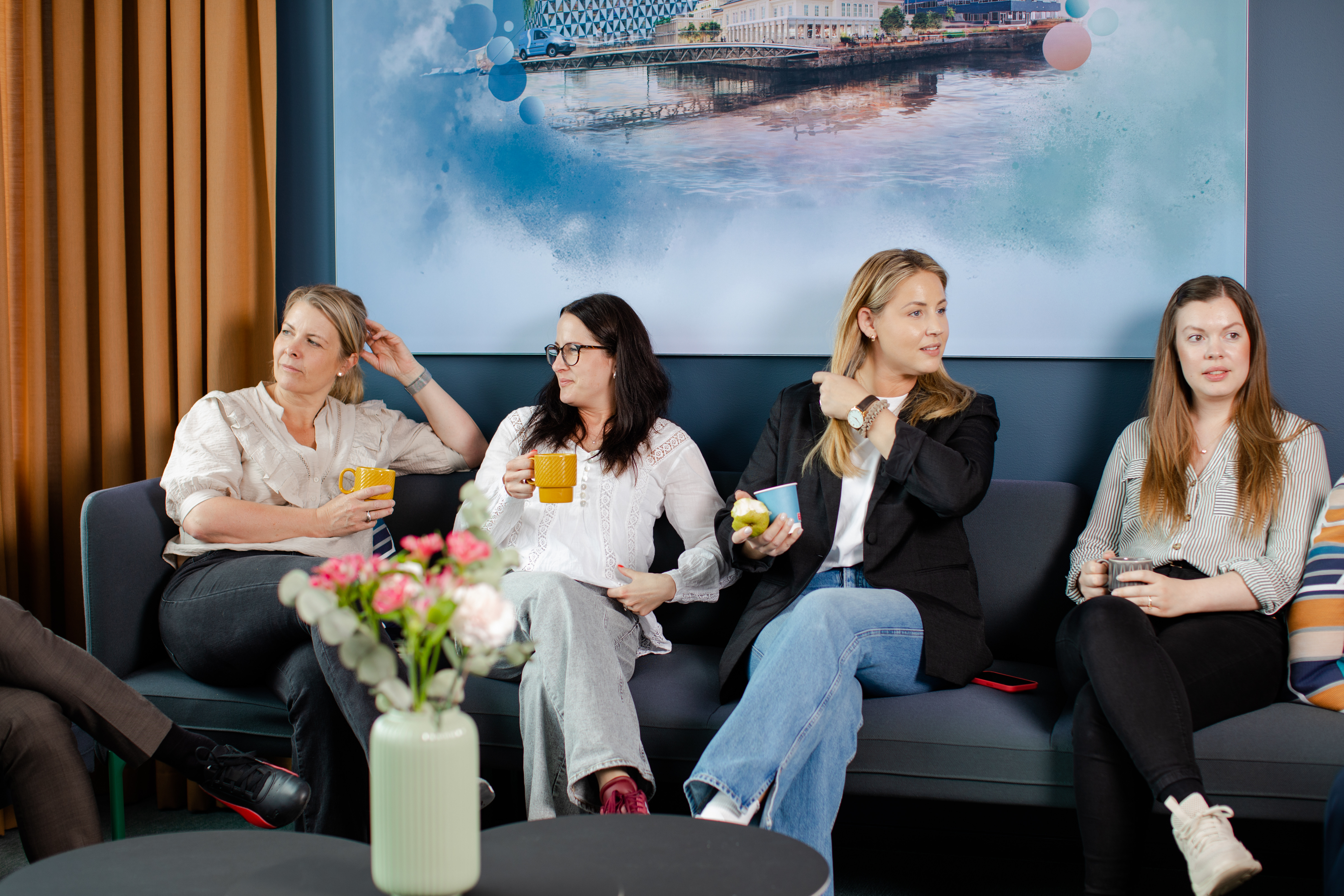 Våra medarbetare är nyckelpersoner i våra kundrelationer.