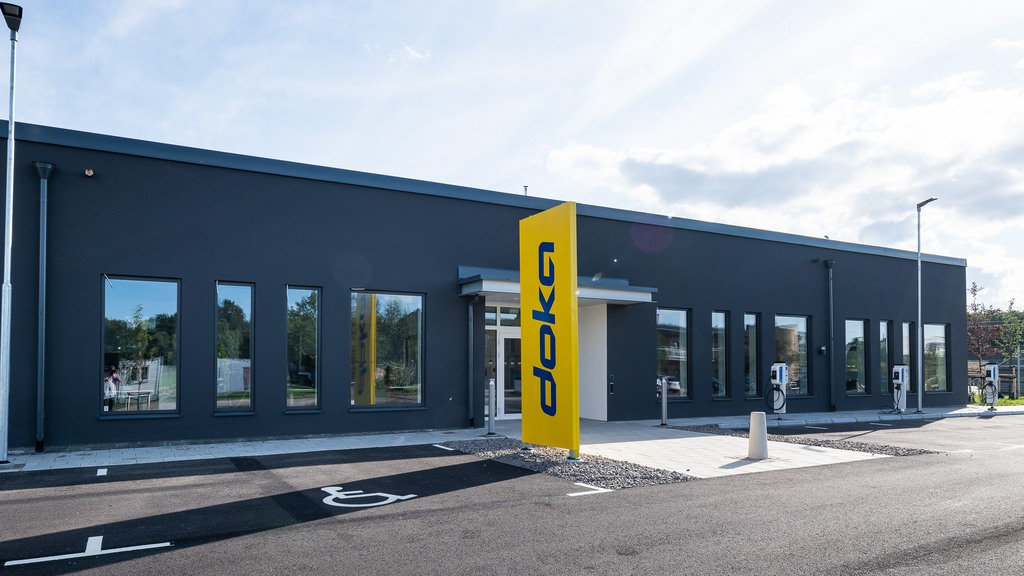 Flygfoto över industrilokalen Snårskogen 5 med omgivande områden.