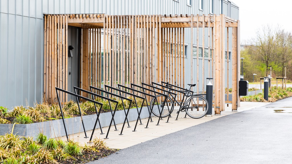 Ingången till Hindbygården 7