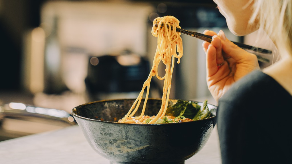 Kitchen floor serveras asiatiska smaker 