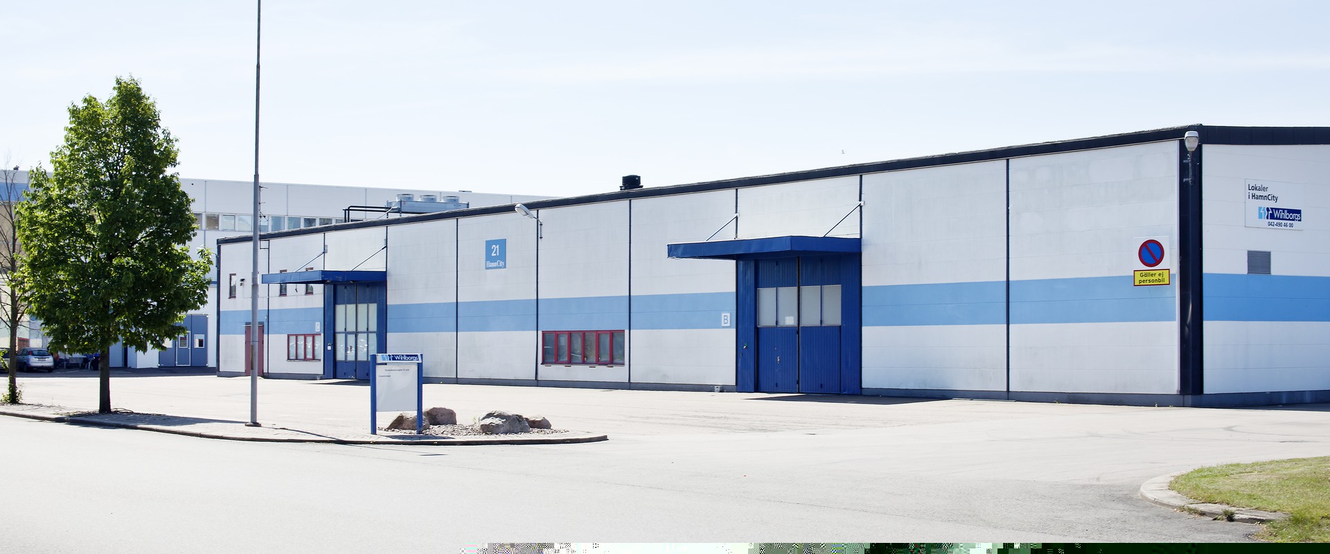 Stort lager med kontor i södra Helsingborg