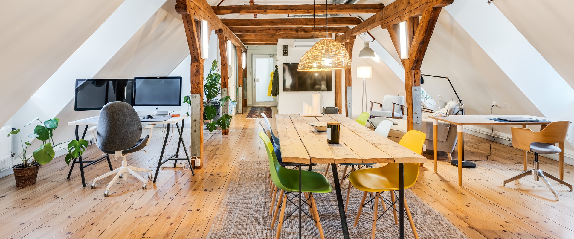 Charmig vindslokal i centrala Helsingborg 