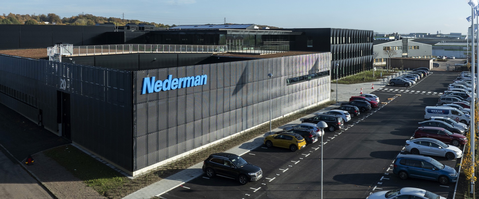 Den färdiga anläggningen till Nederman i Helsingborg, med kontor och produktionsanläggning.