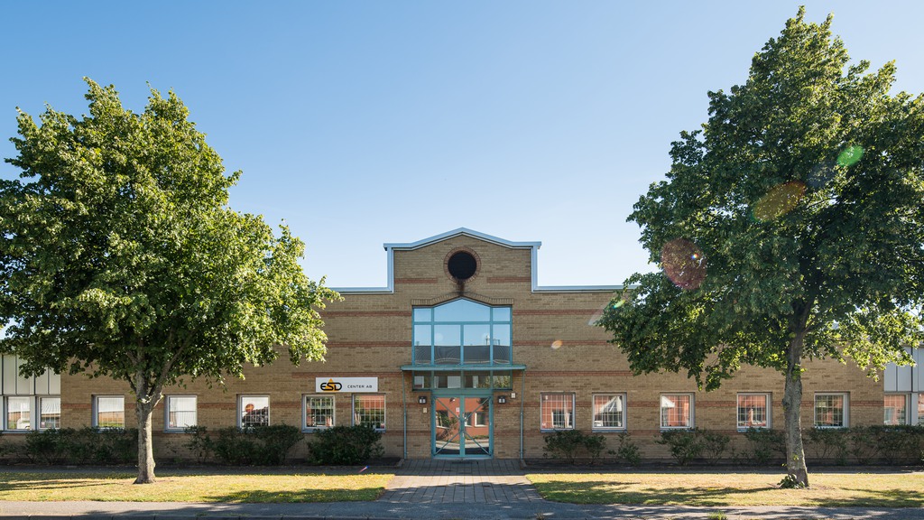 Trevligt lager och kontor på Limhamn
