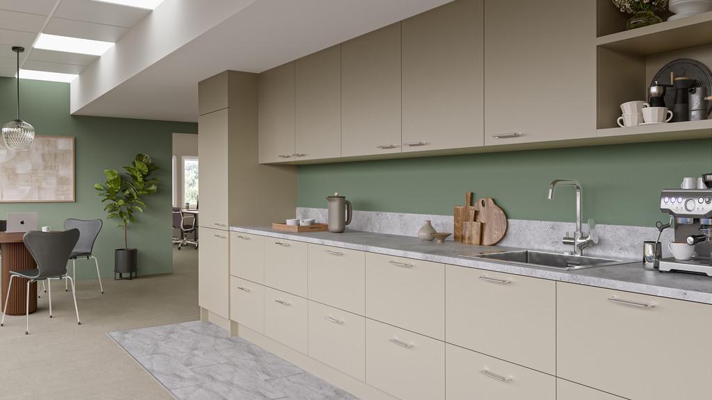 Härlig och ljus kontorslokal med egen terrass