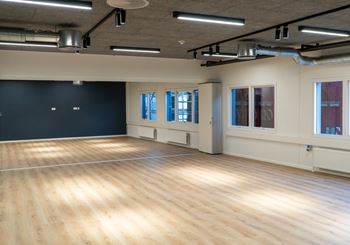 Lyse lokaler med fokus på effektivitet og komfort