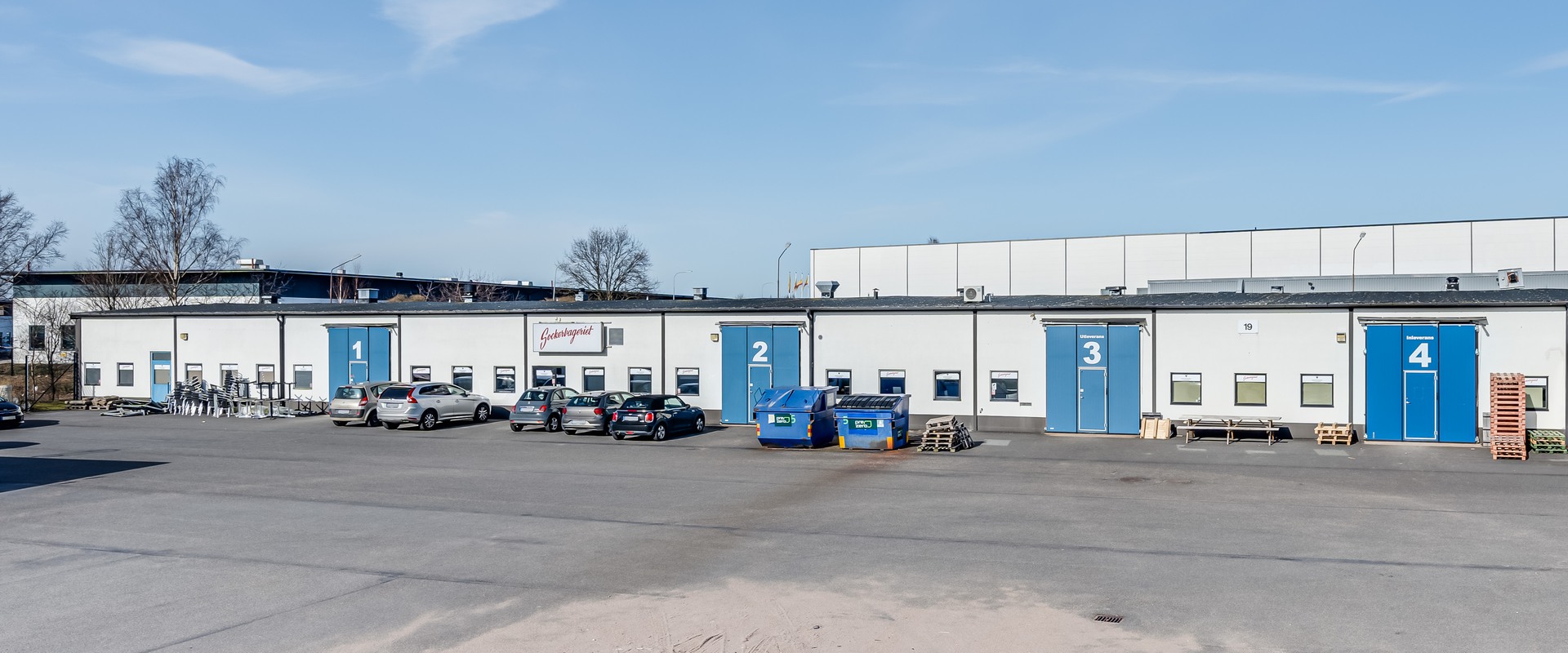 Lager med kontor på Berga 