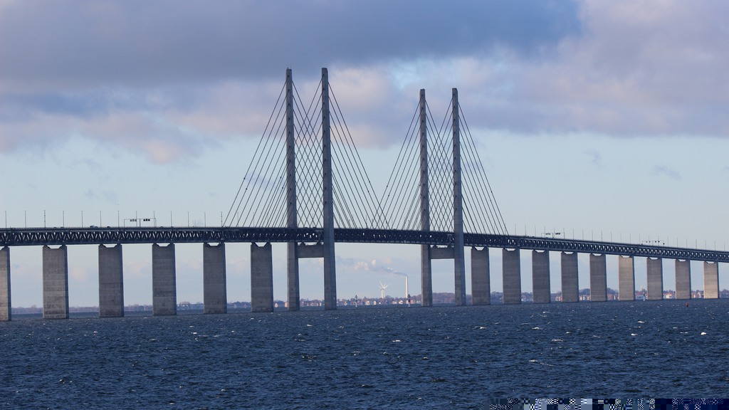 Öresundsbron i skymning