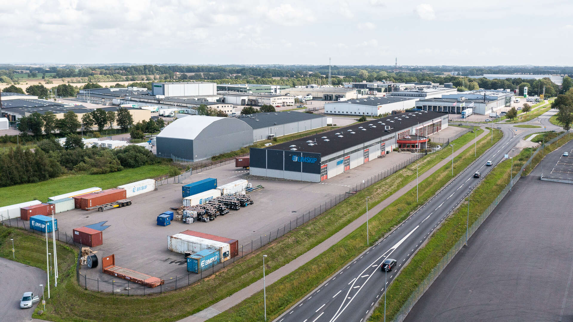 Långeberga, logistik